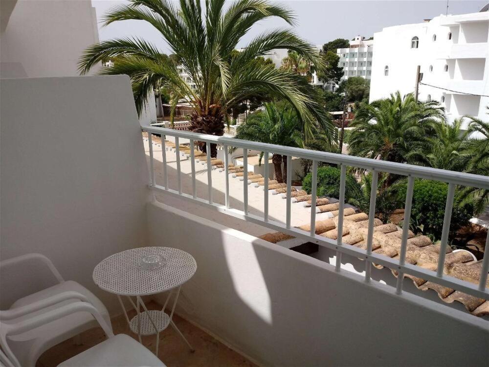 Hostal Oasis Dor Cala D´Or Eksteriør bilde